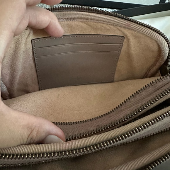 Gucci bag. - Picture 7 of 10